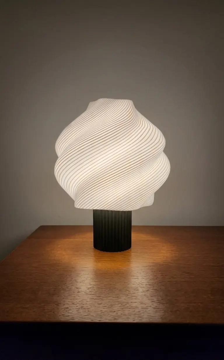 Vortex Modern Masa Abajuru